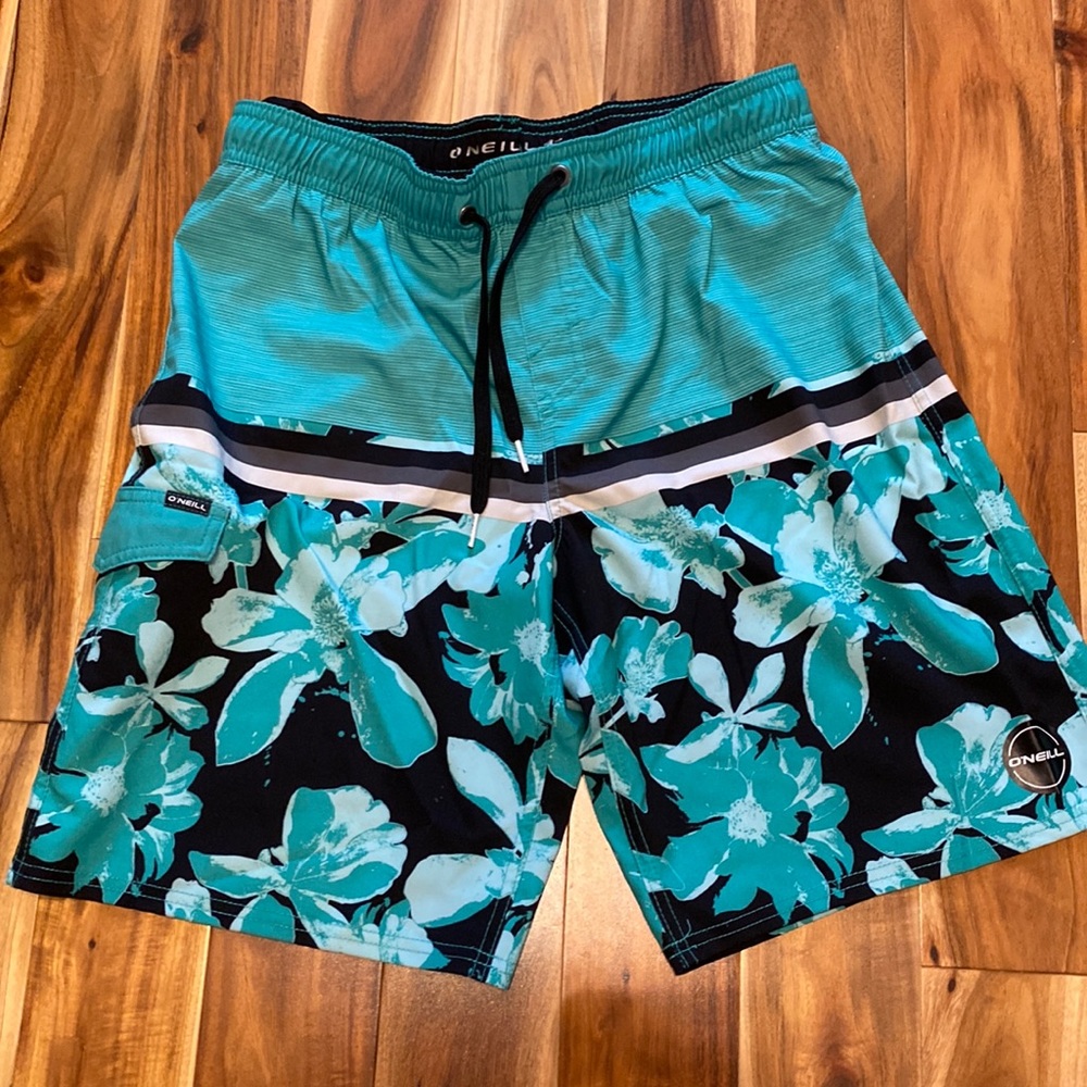 Boy’s Size Large O’Neill Swim Shorts/Trunks with Velcro Closure Side Pocket